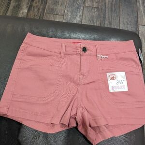 #15 NWT Union Bay Delaney 3.5" Women's Stretch Shorts (Color Dusty Rose)